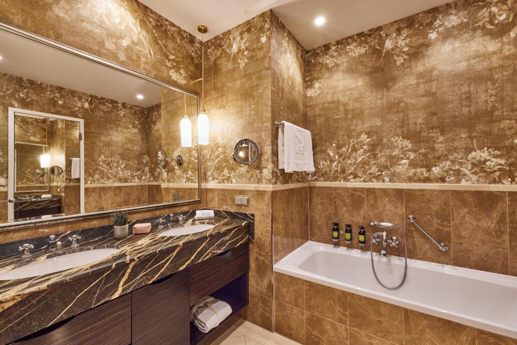 Atlantic Deluxe King